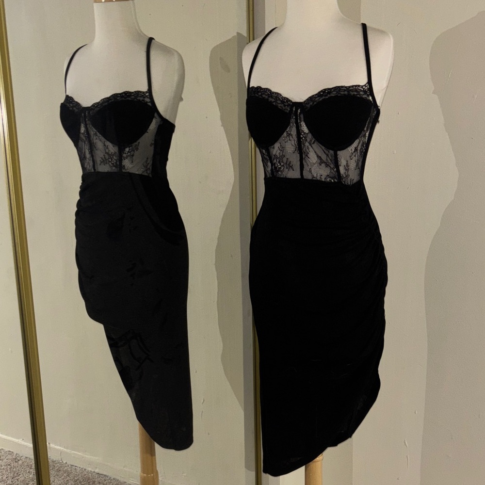 Cider Mini Black Lace Dress
